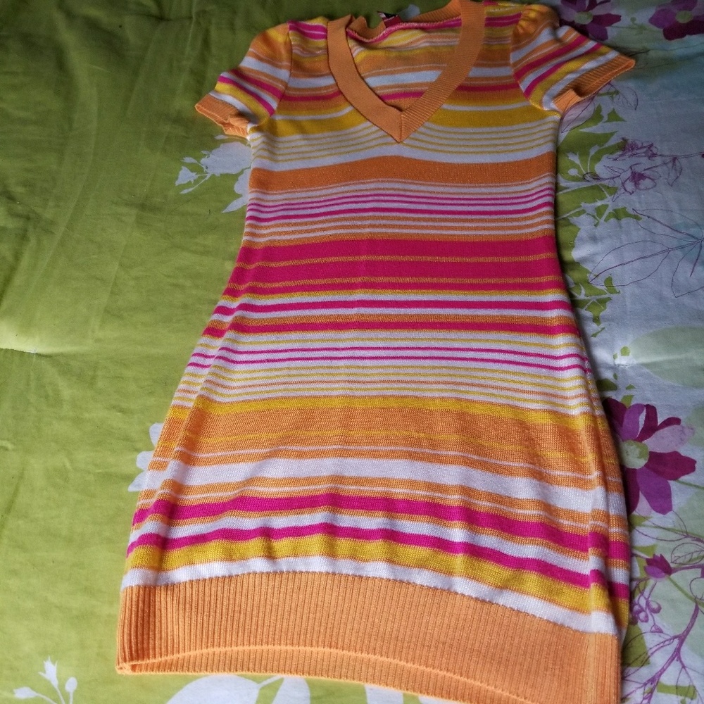 Dress - Picture 3 of 3